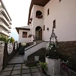 La Bed & Breakfast